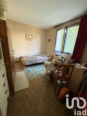 Maison à vendre 6 pièces 120 m² Saint-Germain-du-Puy