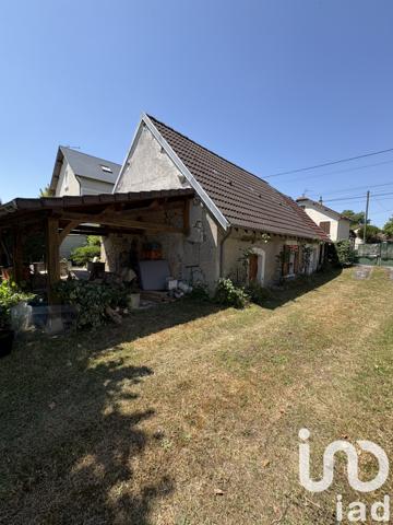 Maison à vendre 6 pièces 120 m² Saint-Germain-du-Puy