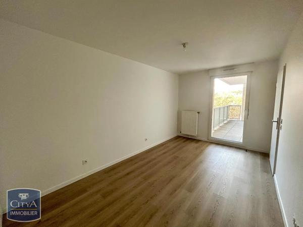 Appartement à louer 3 pièces 62.6m² Colombes (92700)