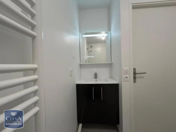 Appartement à louer 3 pièces 62.6m² Colombes (92700)