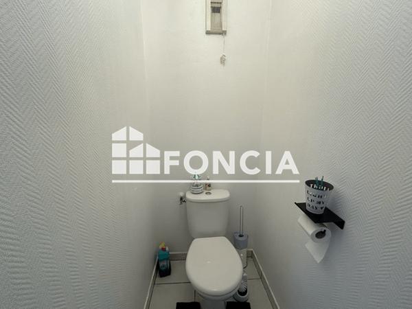 Location Appartement meublé 2 pièces 46.37 m² - 31-81 RUE PAUL GAUGUIN Pouzauges 85700