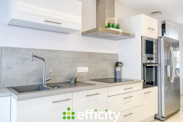 Maison 6 pièces - 150 m² Exclusivité efficity