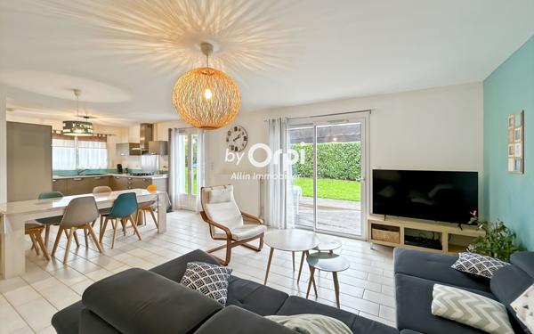 Maison à vendre    4 pièces • 103,86 m2 Désertines