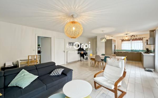 Maison à vendre    4 pièces • 103,86 m2 Désertines