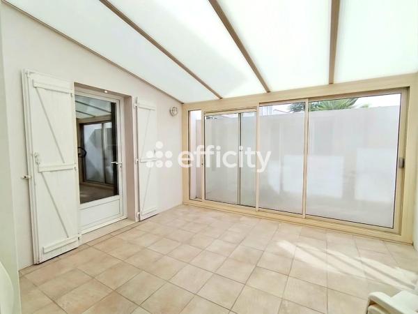 Maison
         4 pièces
        - 95 m² 504 000 € *