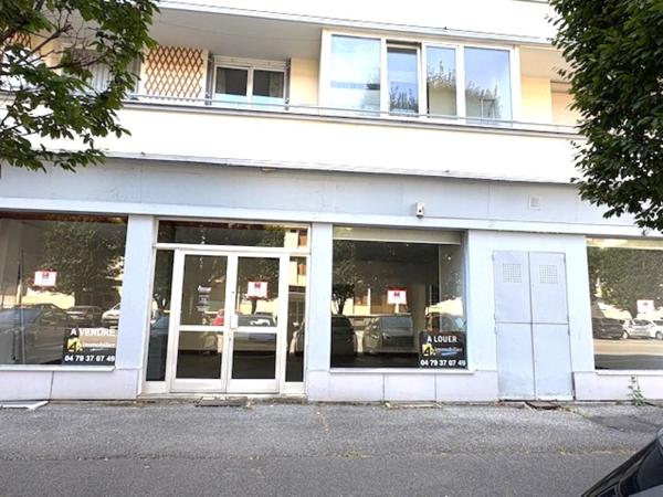Local commercial - 91 m²