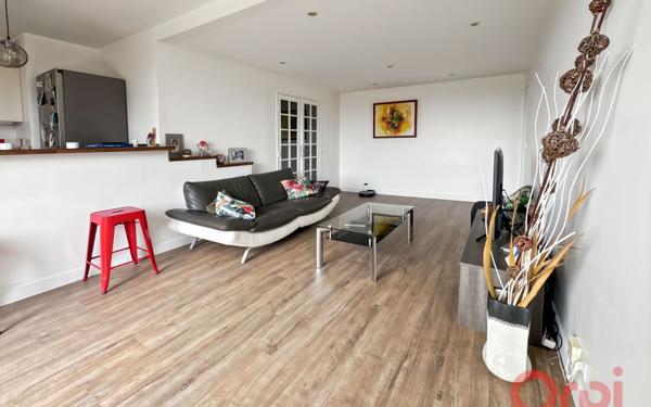 Appartement à vendre    5 pièces • 99,36 m2 Éragny