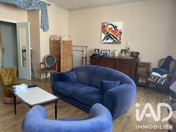 Maison à vendre 10 pièces 298 m² Luynes