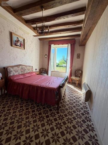 Maison à vendre à Bourgueil dans l'Indre-et-Loire (37140), ref : 37049-129
