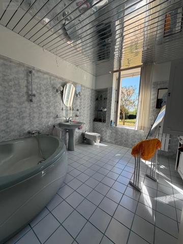 Maison à vendre à Bourgueil dans l'Indre-et-Loire (37140), ref : 37049-129