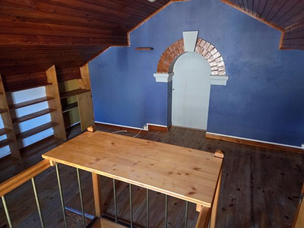 Dpt Gard (30), à vendre secteur tamaris belle maison mitoyenne sur une face d'environ 93m² habitable sur un terrain clos de 300m² environ.