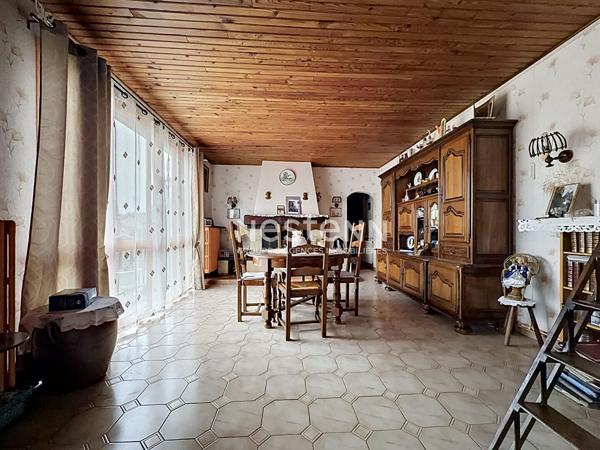 Maison à vendre sur la commune de L'Isle Adam - 153m² rénovation à prévoir