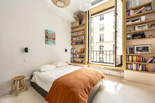 Appartement Paris 2 e - RUE DES JEUNEURS