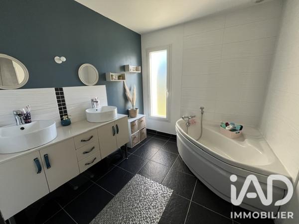Maison à vendre 5 pièces 105 m² Jaunay-Marigny