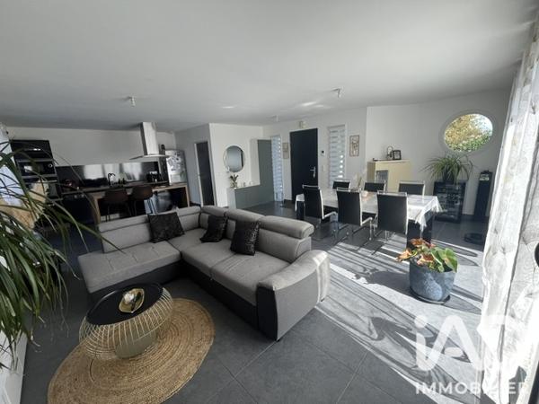 Maison à vendre 5 pièces 105 m² Jaunay-Marigny