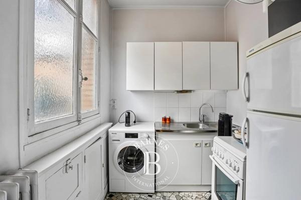 Paris 7ème, Appartement  27 m² à vendre