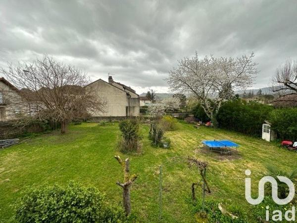 Maison 6 pièces de 172 m² à Saint-Céré (46400)