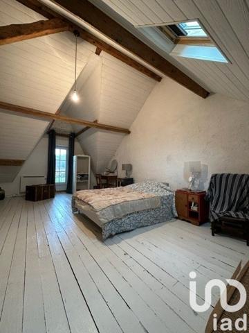 Maison 6 pièces de 172 m² à Saint-Céré (46400)