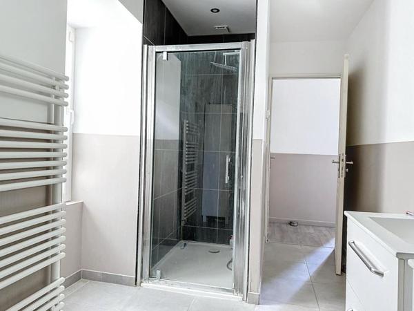 A vendre, propriété de caractère à l'OUEST de Périgueux (24000) à proximité de Neuvic (24190)