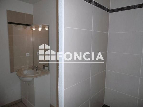 Location Appartement 3 pièces 62.34 m² - 7 RUE DU GREZET Rodilhan 30230