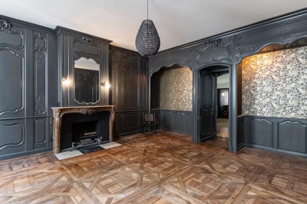 Lyon 2 - Ainay - Appartement non-meublé de 109,89m² - 2 Chambres