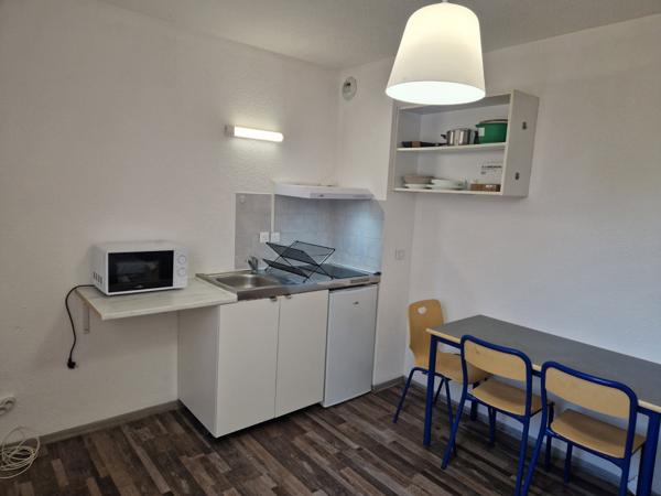 Montpellier (34070) CENTRAL FAC - Studio meublé idéal étudiant refait à neuf