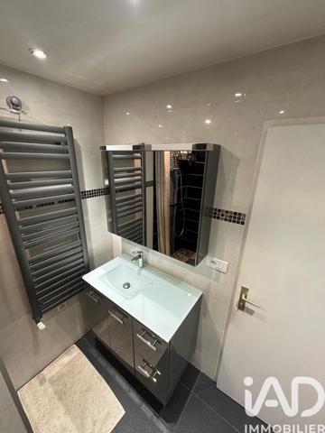 Appartement à vendre 4 pièces 77 m² Évry-Courcouronnes