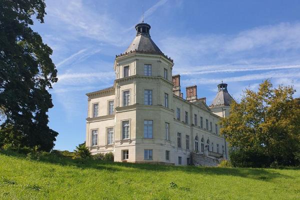 Un appartement dans son écrin de verdure aux portes de NANTES, 6 pièces