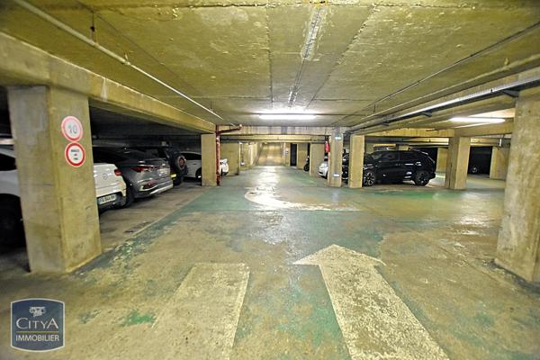 Parking à vendre Paris 15e Arrondissement (75015)