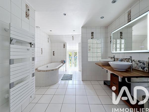 Maison à vendre 8 pièces 291 m² La Mézière