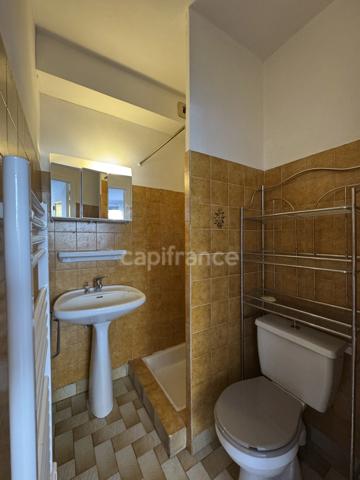 Sévrier T3 vue lac (T2+Studio indépendant) Stationnement et Cave