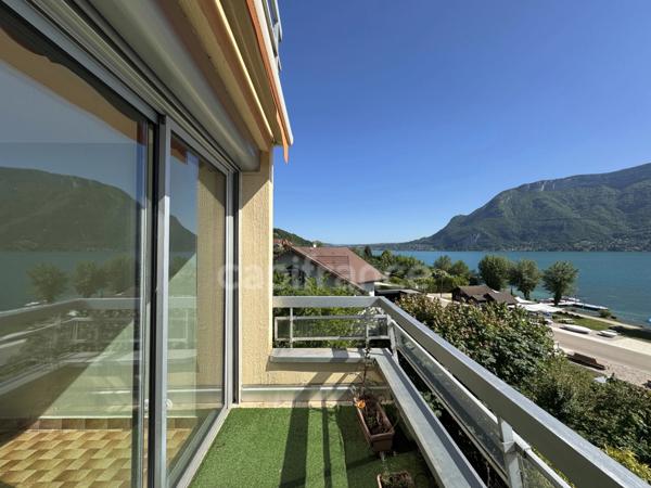 Sévrier T3 vue lac (T2+Studio indépendant) Stationnement et Cave