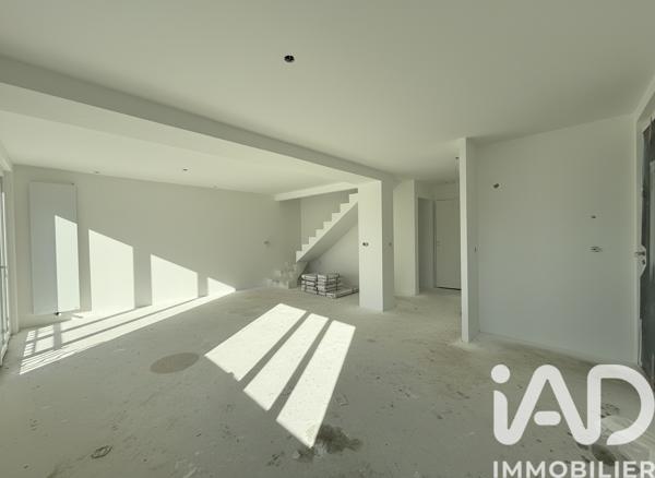 Maison à vendre 5 pièces 90 m² Sainte-Geneviève-des-Bois