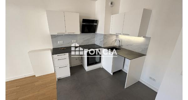 Location Appartement 2 pièces 45.09 m² - Rueil-malmaison 92500
