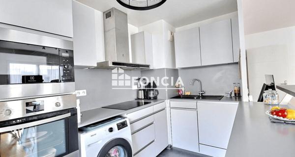 Location Appartement 4 pièces 79.21 m² - Fresnes 94260