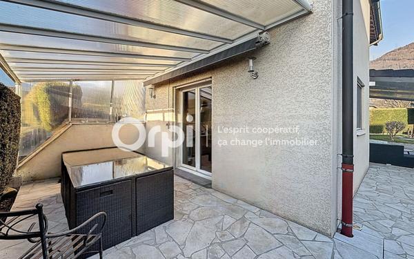 Maison à vendre    5 pièces • 141,30 m2 Grignon