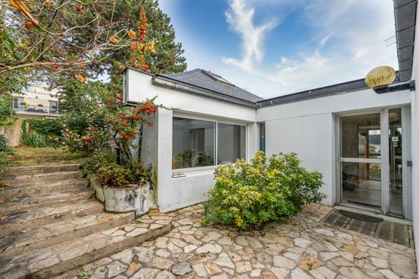 EXCLUSIVITE GUY HOQUET - Superbe maison Familiale secteur prisé et calme