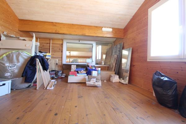 Saint-Victor-et-Melvieu (12400) MAISON TYPE 6 DE 142 M² AVEC TERRAIN DE 986 M²