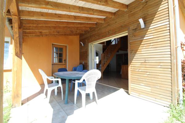 Saint-Victor-et-Melvieu (12400) MAISON TYPE 6 DE 142 M² AVEC TERRAIN DE 986 M²