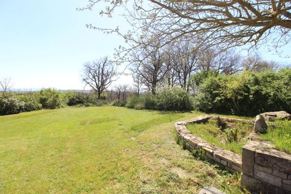 Saint-Victor-et-Melvieu (12400) MAISON TYPE 6 DE 142 M² AVEC TERRAIN DE 986 M²