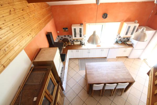 Saint-Victor-et-Melvieu (12400) MAISON TYPE 6 DE 142 M² AVEC TERRAIN DE 986 M²