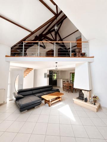Maison Triel Sur Seine 6 pièce(s) 152 m2 549 000 € **  - Référence  1802