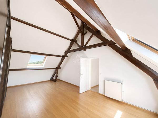 Maison Triel Sur Seine 6 pièce(s) 152 m2 549 000 € **  - Référence  1802