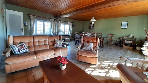 Dpt Orne (61), à vendre La Ferrière aux Etangs, maison 4 Pièces, 2 chambres - Terrain de 347m2