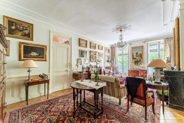 Appartement familial de caractère – 3 chambres