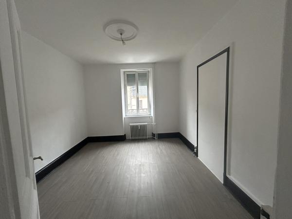 A SAISIR BELFORT SUPERBE APPARTEMENT F2