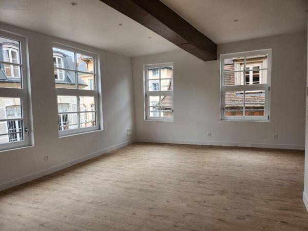 Duplex à louer à Troyes dans l'Aube (10000), ref : 10376/1192   
Centre ville