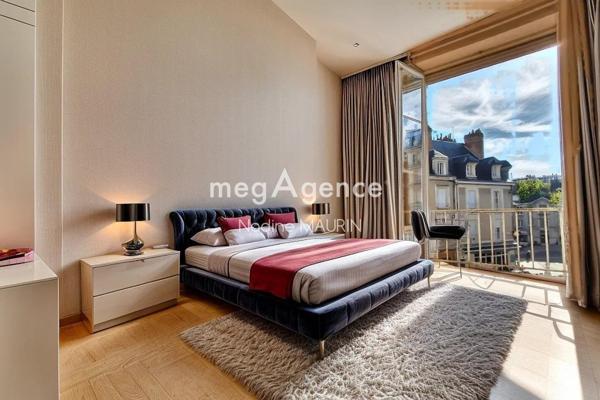 Appartement à BLOIS, 41000 - 6 pièces 192m²