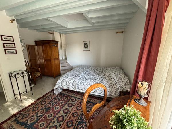 Propriété de charme avec maison d'amis, piscine et étang.