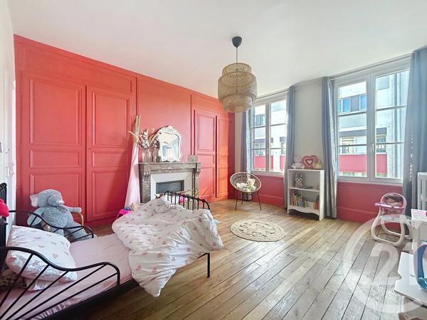 Maison à vendre  7 pièces - 216 m 2   CHALONS EN CHAMPAGNE  - 51
